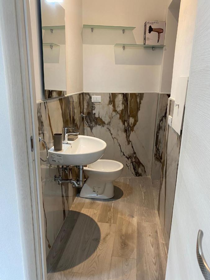 Home332 La Spezia Eksteriør bilde